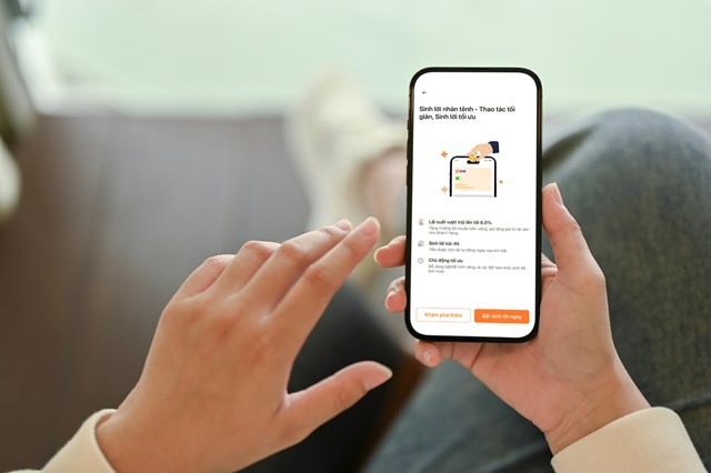 Kh&aacute;ch h&agrave;ng c&oacute; thể bật t&iacute;nh năng mới dễ d&agrave;ng tr&ecirc;n điện thoại &nbsp;