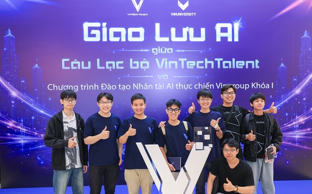 100% học vi&ecirc;n kh&oacute;a I tốt nghiệp chuẩn năng lực VinUni đ&atilde; nhận được thư mời l&agrave;m việc từ Vingroup với mức thu nhập l&ecirc;n tới gần 50 triệu đồng/th&aacute;ng.