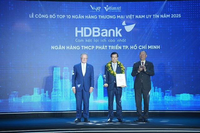 HDBank giữ vị tr&#237; thứ 3 Top ng&#226;n h&#224;ng ni&#234;m yết uy t&#237;n v&#224; hiệu quả nhất Việt Nam - Ảnh 1