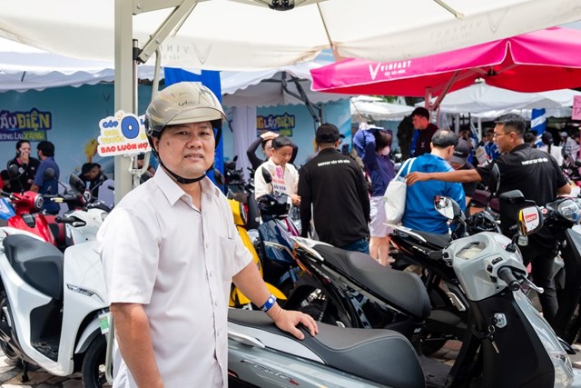 &Ocirc;ng Trần Văn Phương muốn mua th&ecirc;m một chiếc Feliz Neo sau khi đ&atilde; sở hữu mẫu Evo200 Lite &nbsp;