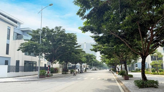 Một khu đô thị tại ngã tư Lê Trọng Tấn – Lê Quang Đạo kéo dài không bị ngập do hạ tầng tốt. (Ảnh chụp ngày 28/09/2025)