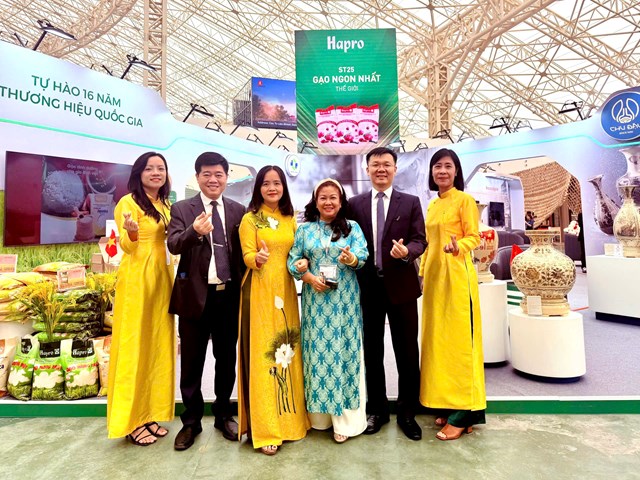 Hapro tham gia “Triển l&#227;m th&#224;nh tựu Kinh tế - X&#227; hội&quot; Nh&#226;n dịp kỷ niệm 80 năm ng&#224;y Quốc kh&#225;nh Việt Nam - Ảnh 2