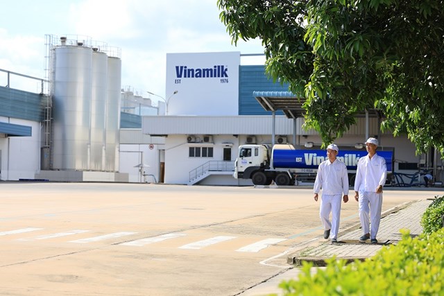 C&aacute;c sản phẩm xanh, sản xuất theo ti&ecirc;u ch&iacute; th&acirc;n thiện với m&ocirc;i trường của Vinamilk được nhiều người mua h&agrave;ng (buyer) quốc tế quan t&acirc;m tại Triển l&atilde;m Vietnam International Sourcing 2025. &nbsp;