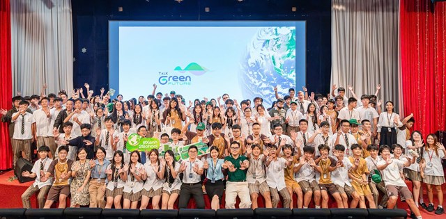 Điểm mới nổi bật của Tiếng n&oacute;i Xanh m&ugrave;a 4 l&agrave; việc mở rộng để c&aacute;c đội thi xuất sắc trong nước được tranh t&agrave;i với c&aacute;c đội thi quốc tế. Ảnh: BTC.