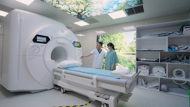 Vinmec Riverside được đầu tư hệ thống trang thiết bị y tế chất lượng cao phục vụ chẩn đo&aacute;n, điều trị v&agrave; can thiệp hiện đại.