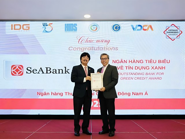 SeABank khẳng định dấu ấn bền vững với 2 giải thưởng Ng&#226;n h&#224;ng Việt Nam ti&#234;u biểu - Ảnh 1