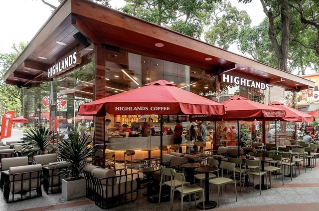 Jollibee tho&aacute;i vốn tại Highlands Coffee: Toan t&iacute;nh g&igrave; ph&iacute;a sau thương vụ 2.300 tỷ đồng?