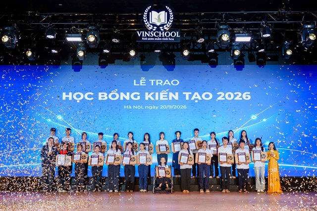 C&aacute;c học sinh học giỏi, gi&agrave;u nghị lực v&agrave; c&oacute; ho&agrave;n cảnh kh&oacute; khăn đ&atilde; được vinh danh tại Lễ trao Học bổng Kiến tạo 2026 của Vinschool.