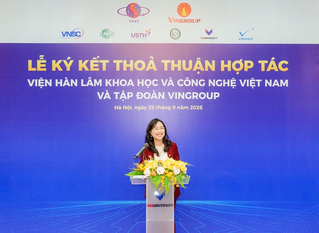 TS. L&ecirc; Mai Lan, Ph&oacute; Chủ tịch Tập đo&agrave;n Vingroup, Chủ tịch Hội đồng Trường Đại học VinUni k&ecirc;u gọi nhanh ch&oacute;ng triển khai c&aacute;c hoạt động hợp t&aacute;c tạo ra kết quả thực tế.