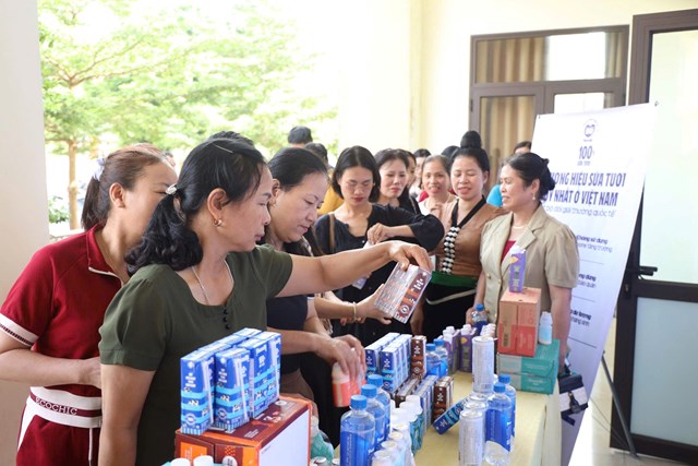 Hội thảo phổ biến kiến thức pháp luật lĩnh vực thông tin điện tử và tập huấn nghiệp vụ livestream - Ảnh 2
