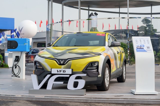 C&#224;y 60.000 km, chủ xe VF 6 cho&#225;ng v&#236; chi ph&#237; vận h&#224;nh “kh&#244;ng tưởng” - Ảnh 1