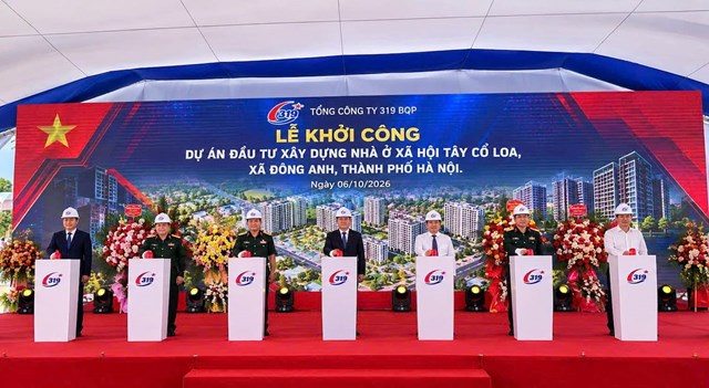 C&aacute;c đại biểu thực hiện nghi thức khởi c&ocirc;ng dự &aacute;n.&nbsp;