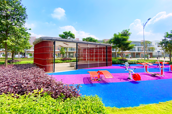Trao sổ hồng cho cư d&#226;n Dragon Village v&#224; Dragon Parc, Ph&#250; Long khẳng định uy t&#237;n Nh&#224; ph&#225;t triển đ&#244; thị bền vững - Ảnh 5