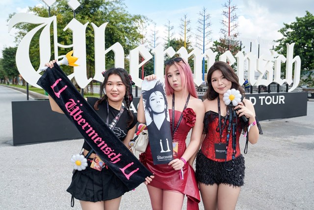 Ocean City &quot;b&#249;ng nổ&quot; trước giờ G: Fan Việt v&#224; quốc tế cuồng nhiệt đổ về, tạo n&#234;n trải nghiệm &#226;m nhạc hiếm c&#243; - Ảnh 2