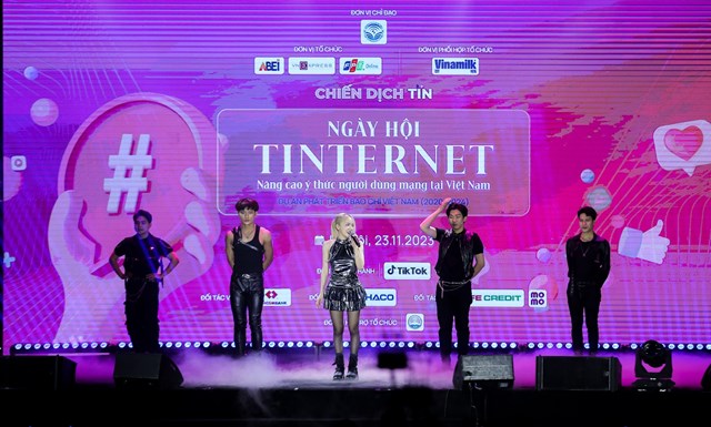 Gần 1000 sinh vi&#234;n v&#224; người d&#249;ng mạng tham gia chương tr&#236;nh Tinternet n&#226;ng cao &#253; thức người d&#249;ng mạng tại Việt Nam - Ảnh 1