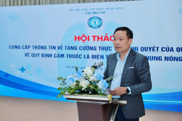 Ông Đặng Khắc Lợi, Phó Cục trưởng Cục Báo phát biểu tại hội thảo.