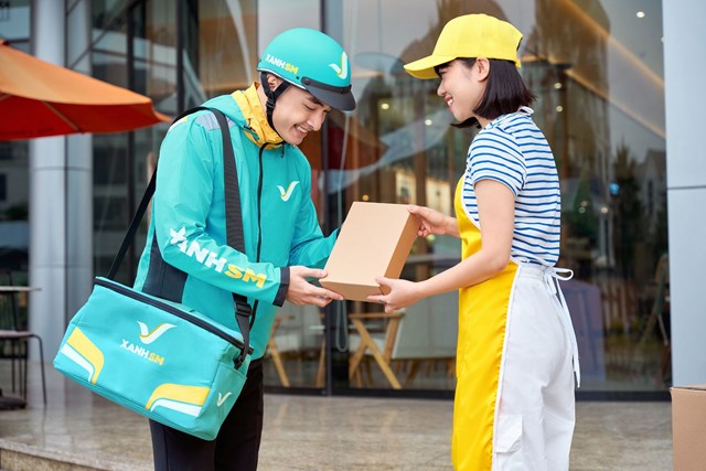 Dịch vụ giao h&agrave;ng bằng xe m&aacute;y điện Xanh SM Express ghi điểm nhờ sự đồng bộ v&agrave; nhất qu&aacute;n về chất lượng dịch vụ &nbsp;