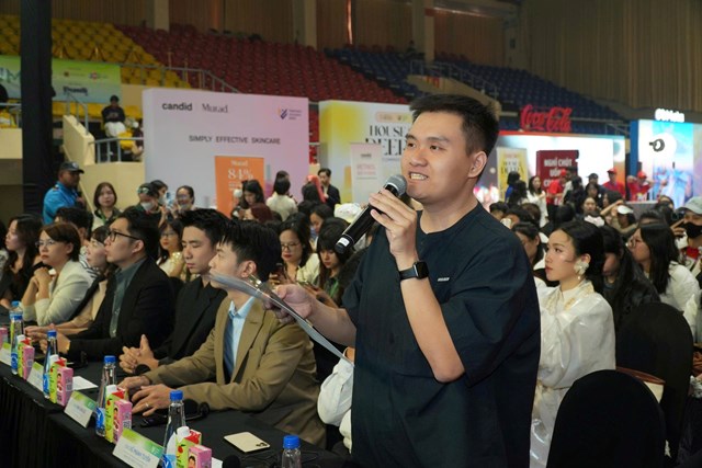 Nhiều &yacute; kiến được đưa ra tại hội nghị, tập trung v&agrave;o c&aacute;c giải ph&aacute;p n&acirc;ng cao chất lượng nội dung số v&agrave; th&uacute;c đẩy s&aacute;ng tạo trong truyền th&ocirc;ng số &nbsp;