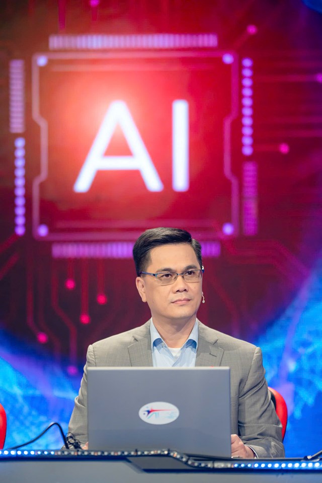 CIO Techcombank tr&#234;n ghế n&#243;ng ‘A.I thực chiến’: Tận dụng A.I để giải quyết b&#224;i to&#225;n thực tiễn   - Ảnh 2