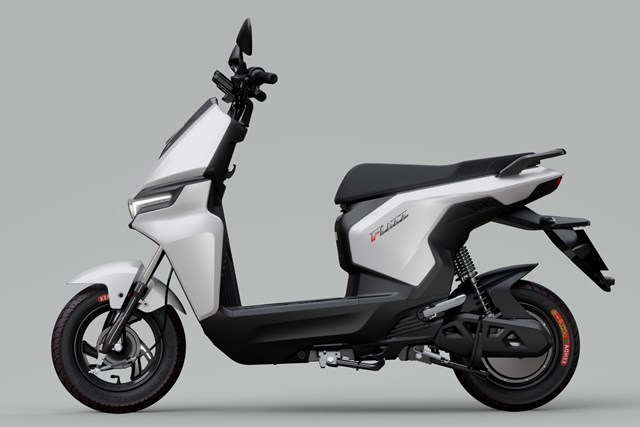 VinFast Flazz: Mẫu xe điện “nhỏ m&#224; chất” được người trẻ săn đ&#243;n - Ảnh 1