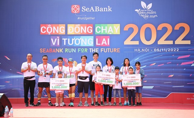 H&#224;nh tr&#236;nh 5 năm SeABank Run For The Future: Những bước chạy v&#236; tương lai - Ảnh 5