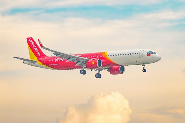 Trải nghiệm ưu đ&#227;i m&#249;a lễ hội khi săn v&#233; m&#225;y bay c&#249;ng gia đ&#236;nh, bạn b&#232; từ Vietjet - Ảnh 3