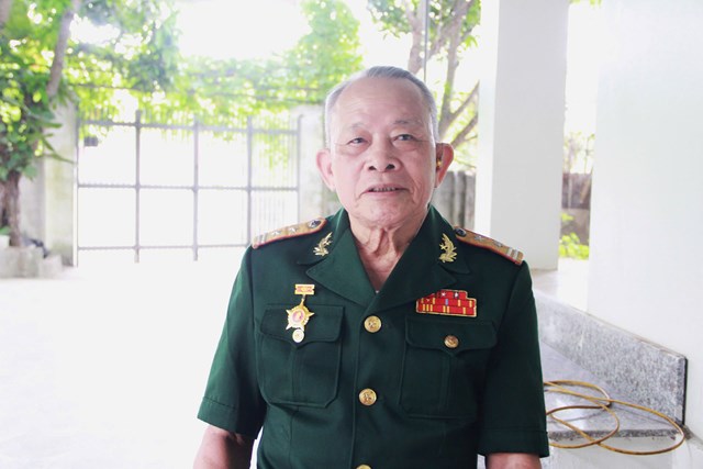 Cựu binh B&ugrave;i Hoan kể về qu&aacute; tr&igrave;nh tham gia chiến đấu bảo vệ Tổ quốc v&agrave; những kỷ niệm kh&oacute; qu&ecirc;n