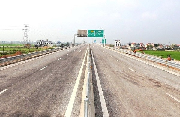 Kế hoạch thông xe kỹ thuật 30 km tuyến cao tốc Diễn Châu – Bãi Vọt vào ngày 28/4