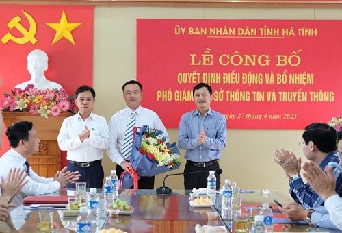 Ông Dương Kim Nga được điều động và bổ nhiệm giữ chức vụ Phó Giám đốc Sở Thông tin và Truyền thông tỉnh Hà Tĩnh..