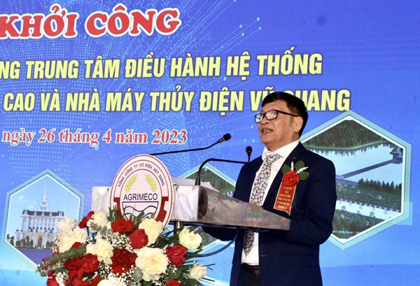 Ông Lê Văn An - Chủ tịch HĐQT kiêm Tổng Giám đốc AGRIMECO phát biểu tại lễ khởi công.