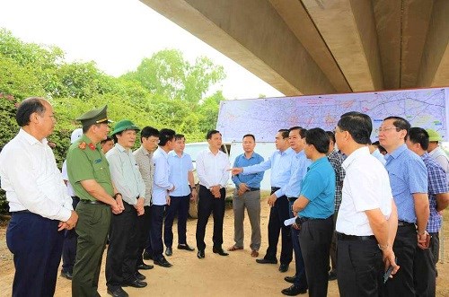 Chủ tịch UBND tỉnh Võ Trọng Hải ghi nhận, đánh giá cao những nỗ lực, vượt khó của huyện Thạch Hà