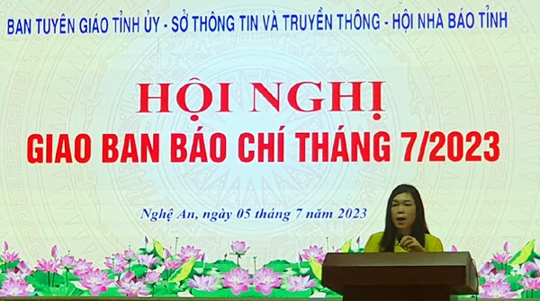 Bà Quách Thị Cường Phó Giám đốc Sở Văn hoá - Thể thao Nghệ An thông tin về kế hoạch tổ chức 