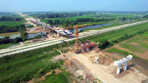 Nghệ An đã cấp mới cho 10 dự án với tổng vốn đầu tư 4.263 tỷ đồng trong tháng 8