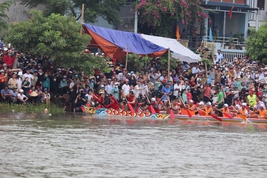 Tăng tốc...