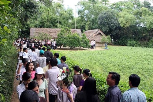 Khu Di tích Kim Liên - điểm đến hấp dẫn của du khách trong và ngoài nước.