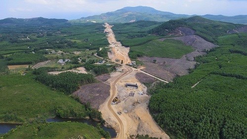 Hình hài tuyến tuyến cao tốc Bắc – Nam qua Hà Tĩnh đang dần được hình thành.