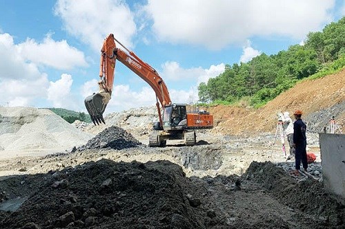 Hà Tĩnh yêu cầu doanh nghiệp niêm yết giá vật liệu xây dựng. Ảnh minh họa.