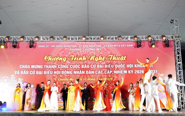 Nhiều tiết mục được d&agrave;n dựng c&ocirc;ng phu.