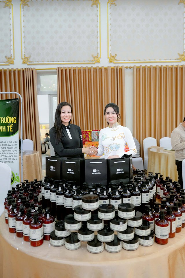 Lễ khai mạc chương trình Công nghệ Chăm sóc Sức khỏe Sắc đẹp Việt Nam – Hàn Quốc - Ảnh 14